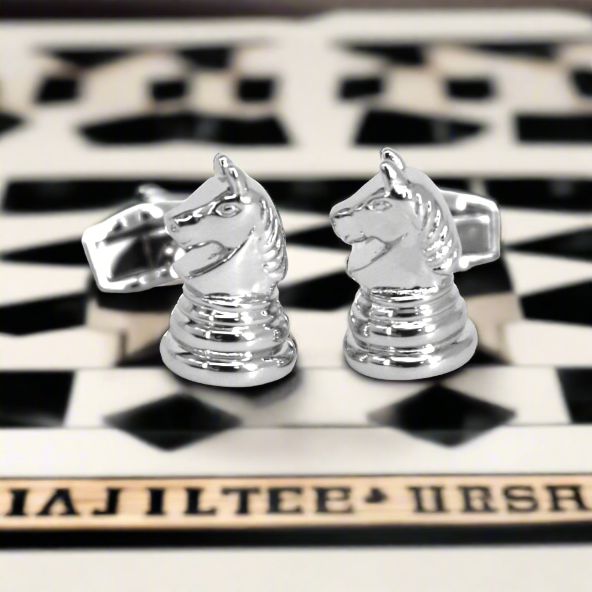 Azthom Knight Chess Horse Silver