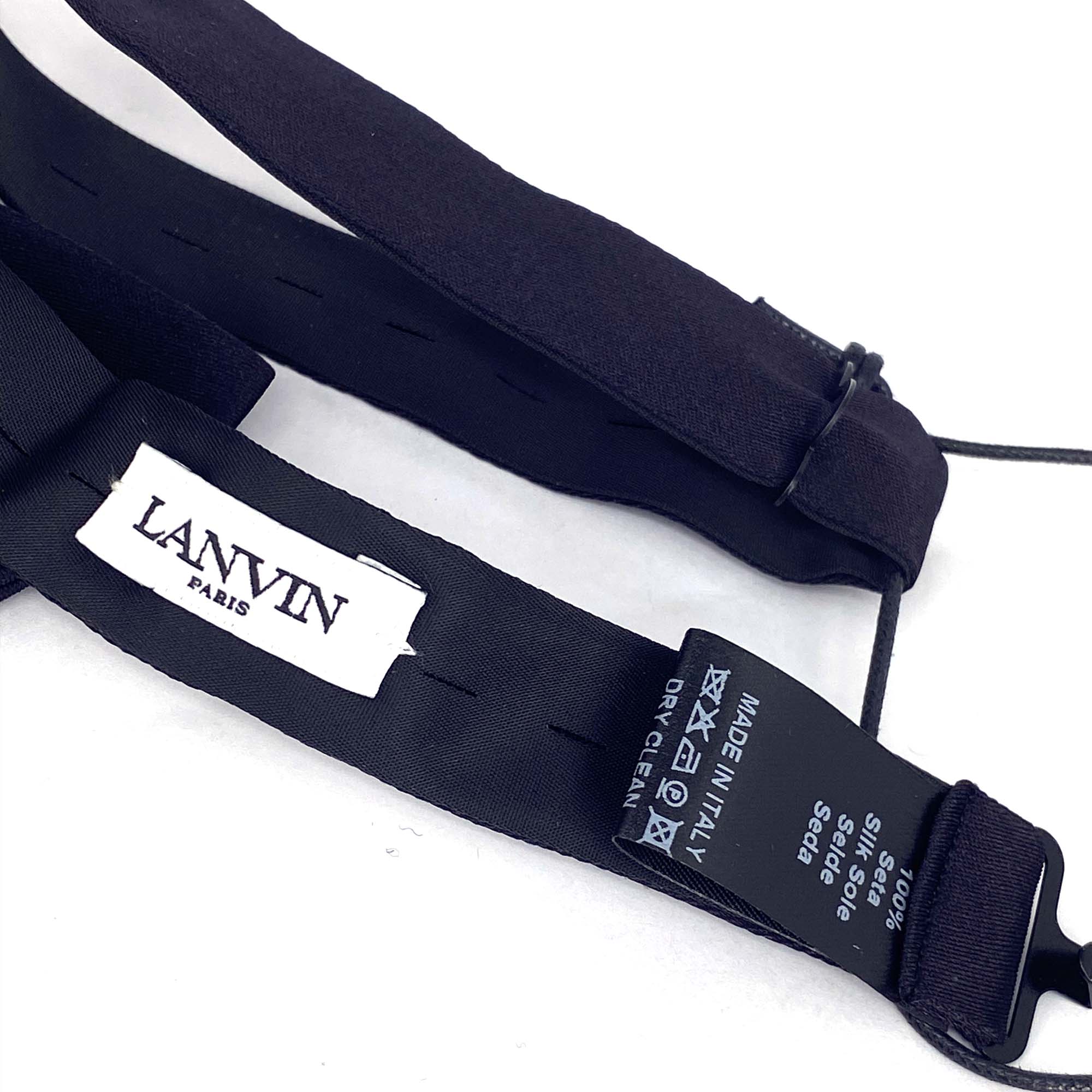 Lanvin Pre-tied Classic Silk Bow Tie in Black