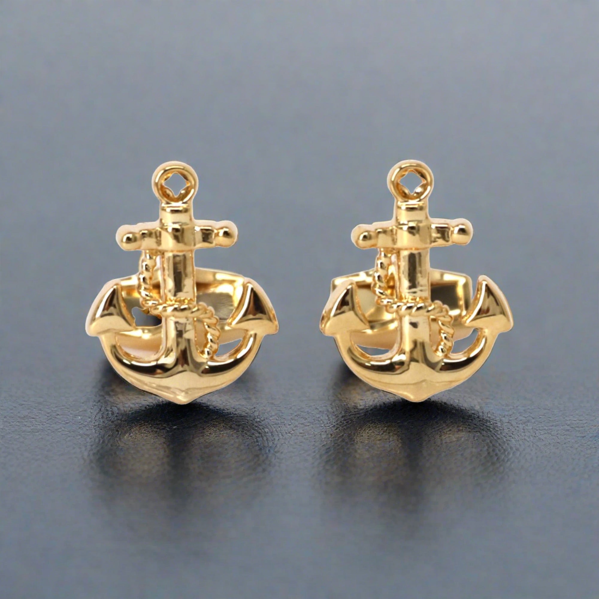 Nautical Anchor with Gold Cufflinks Azthom